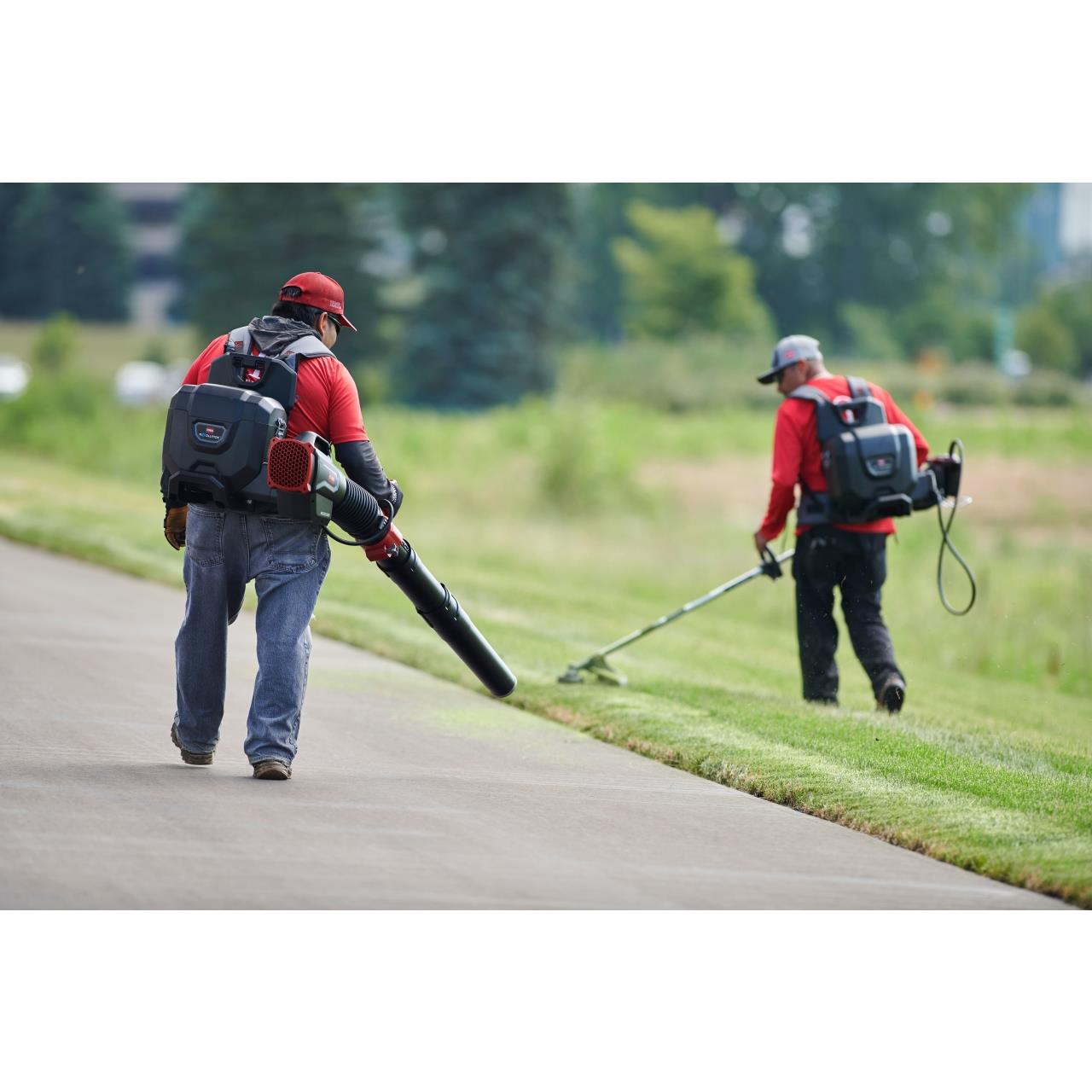 Akku-Rückentragesystem inkl. Laubbläser - Grundgerät ohne Akku und Ladegerät